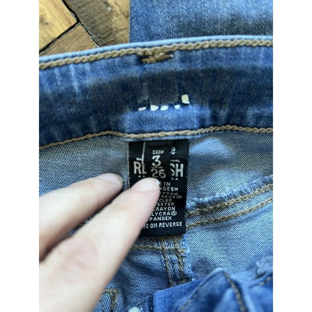 Rewash Distressed Mid Rise Medium Wash Stretch Denim Skinny Jeans Size 3/26 - Picture 7 of 7